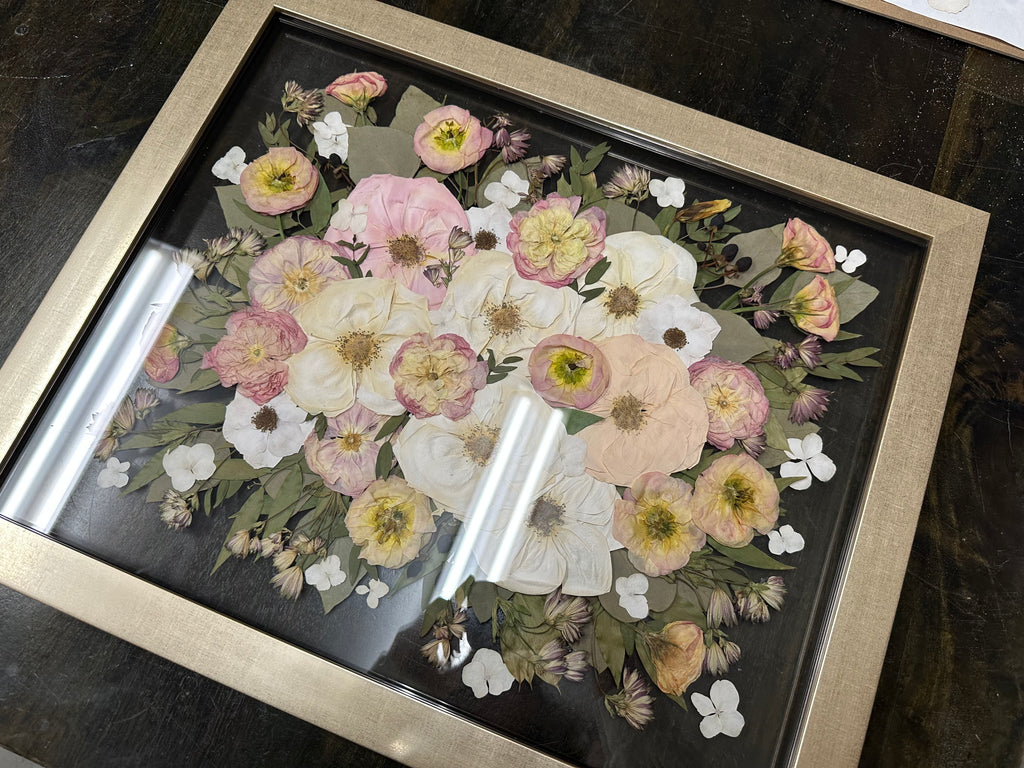 Bouquet Preservation Reservation Deposit — Signature Frame