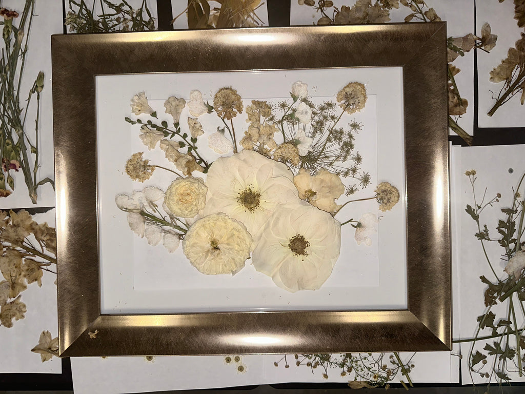 Bouquet Preservation Reservation Deposit — Signature Frame